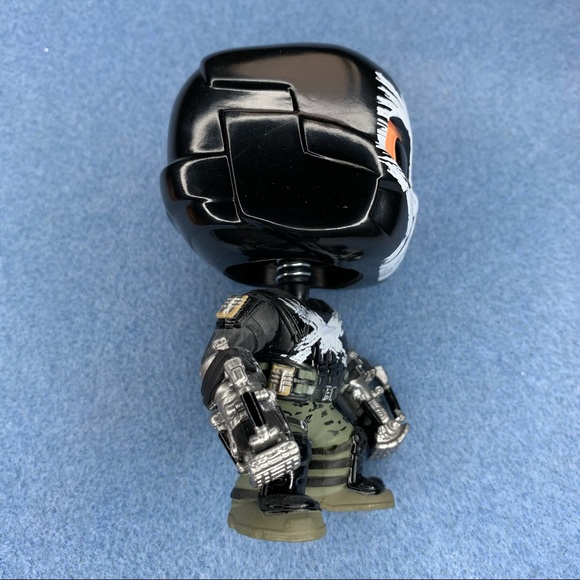 Funko POP #134 Crossbones Vinyl Bobble Head Figure Captain America The Civil War - Picture 3 of 7